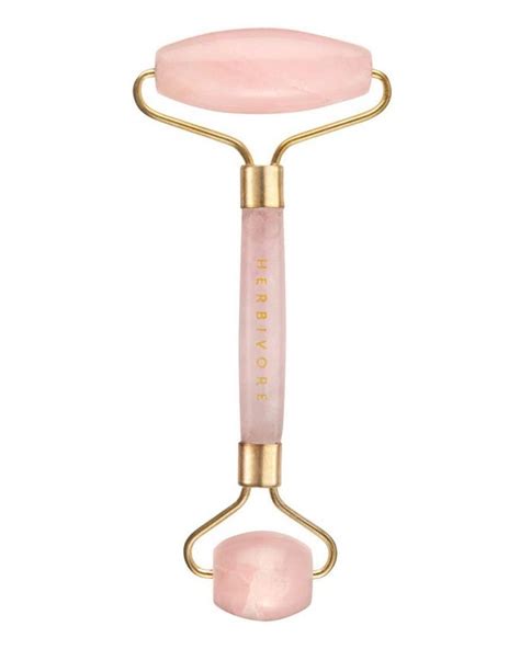 Face roller benefits and how to use them .
